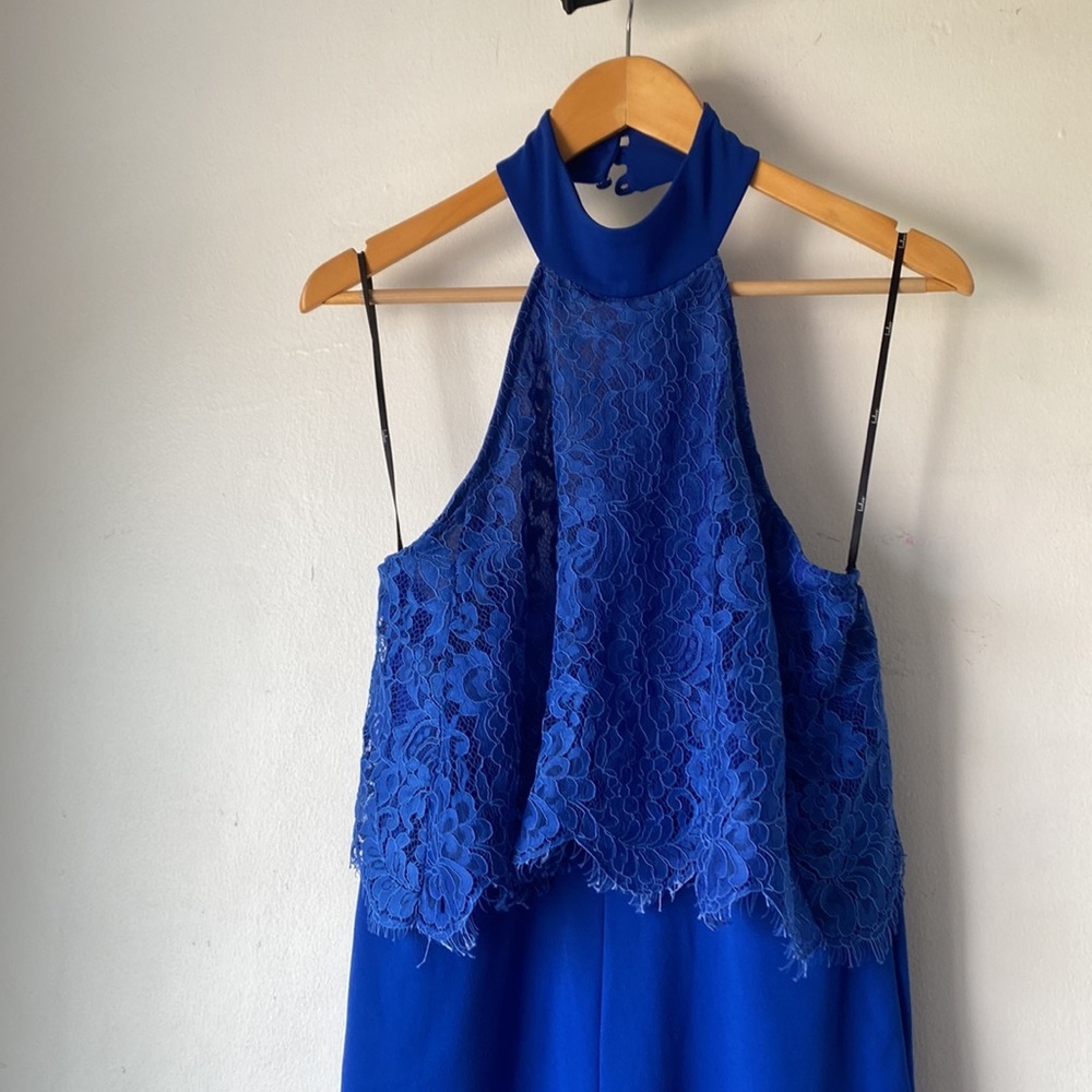 Lulu’s M Bethanie Royal Blue Lace Halter Jumpsuit As Is - Picture 5 of 15